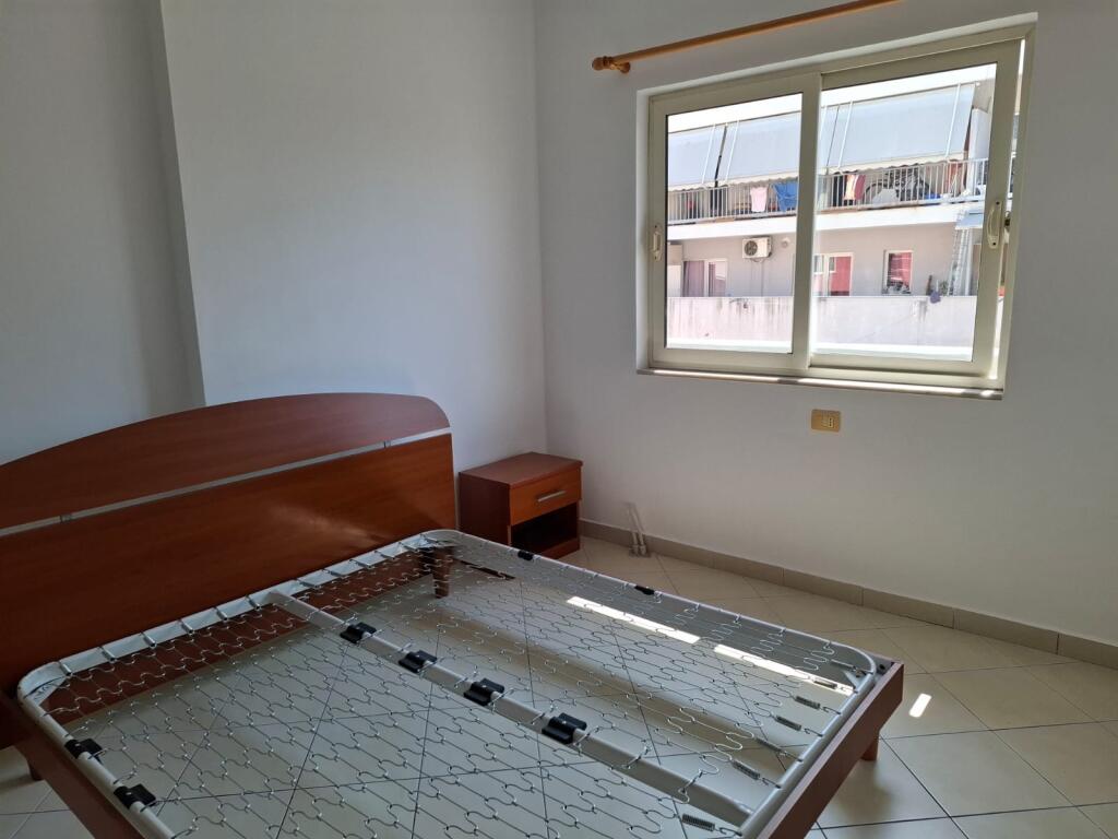 Jepet Me Qera Apartament 2+1+1 Ballkon