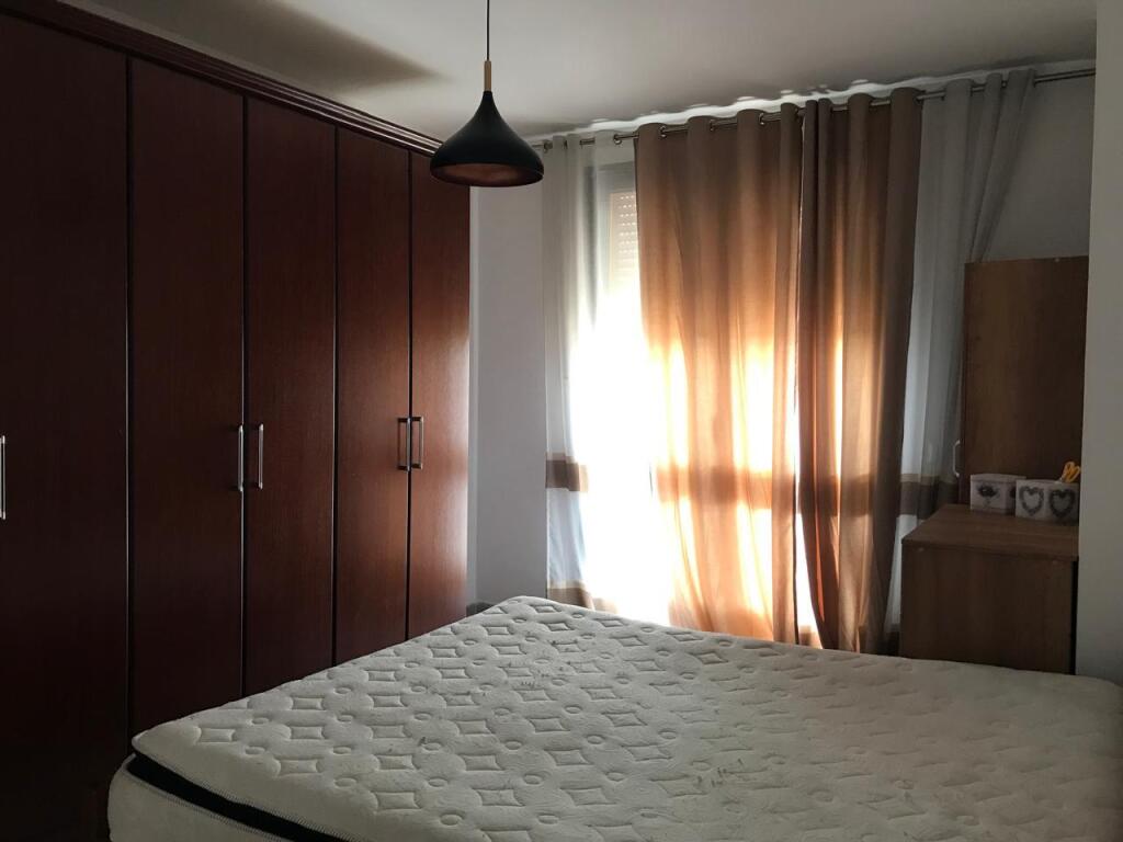 JEPET APARTAMENT 2+1+2 NE XHAMLLIK , RESIDENCA ZIRKON