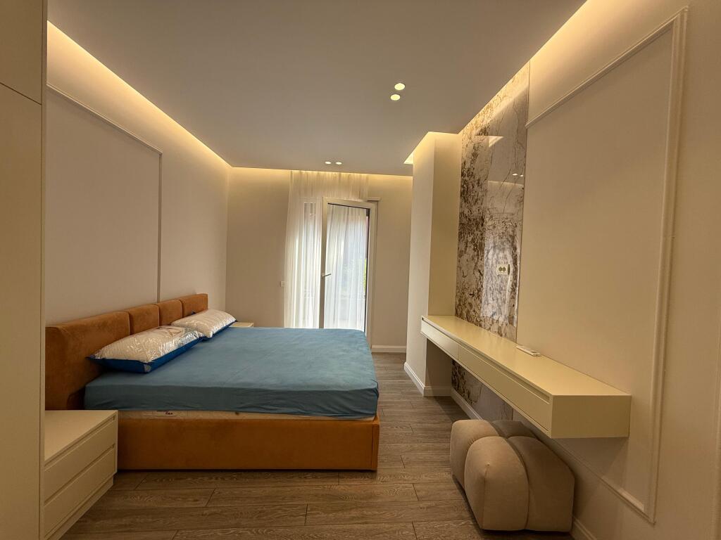 Apartament 2+1 me qera prane TEG