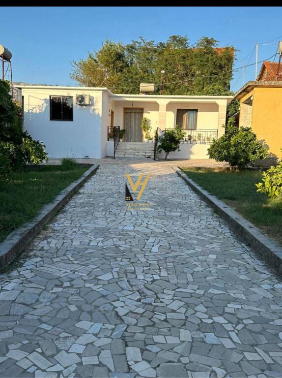 SHITET SHTEPI PRIVATE 2+1+OBORR NE FUSHE KRUJE 80.000 EURO