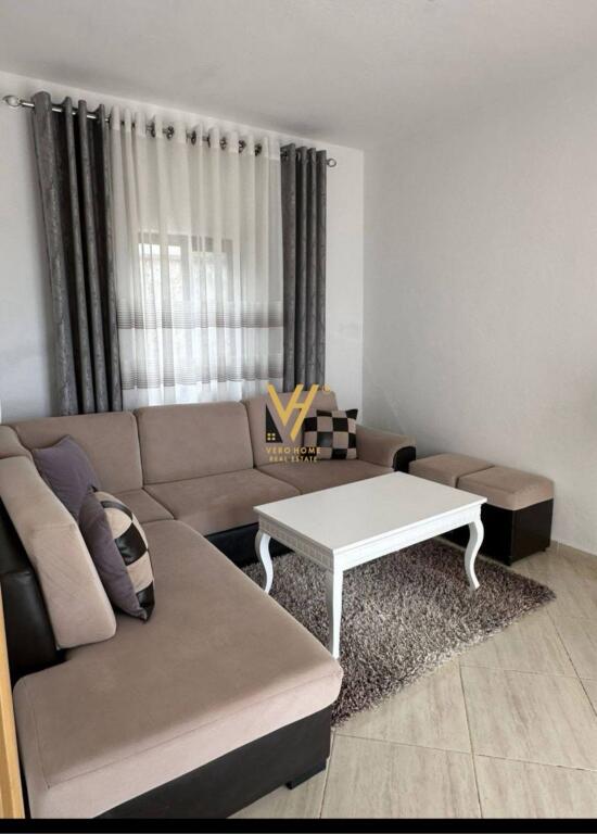 SHITET SHTEPI PRIVATE 2+1+OBORR NE FUSHE KRUJE 80.000 EURO