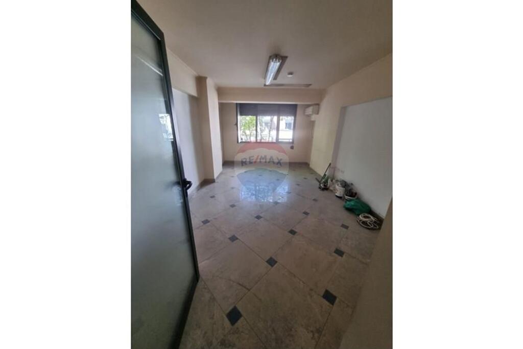 COMMERCIAL PREMISES FOR SALE AT LSI