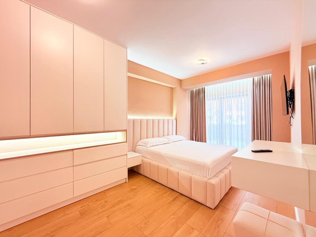 Apartament luksoz me qira 2+1+2 + verandë – Kodra e Diellit 2