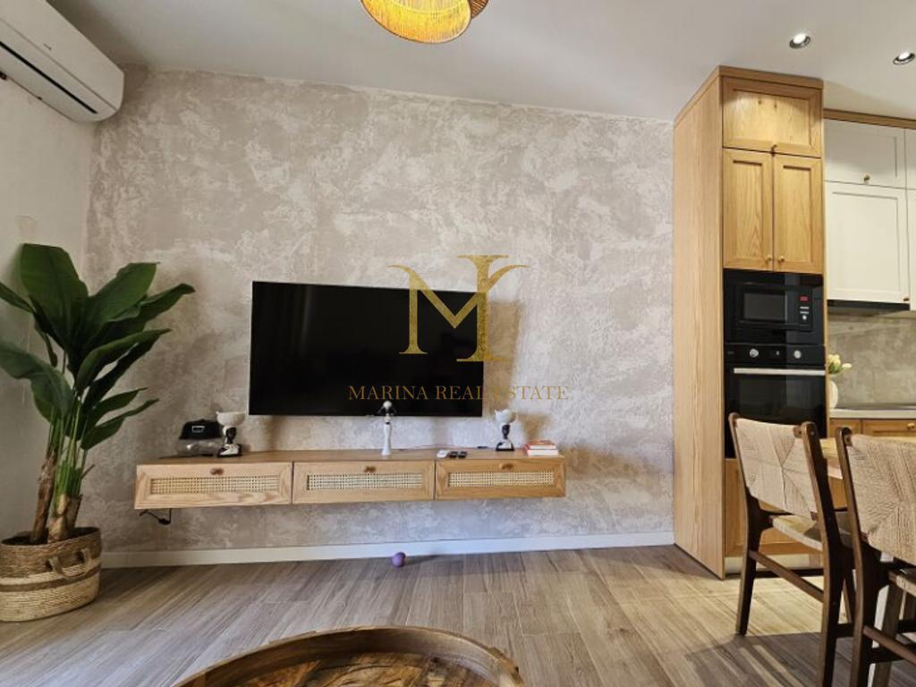 MODERN APARTMENT FOR SALE IN SAN PIETRO, LALZIO BAY!!