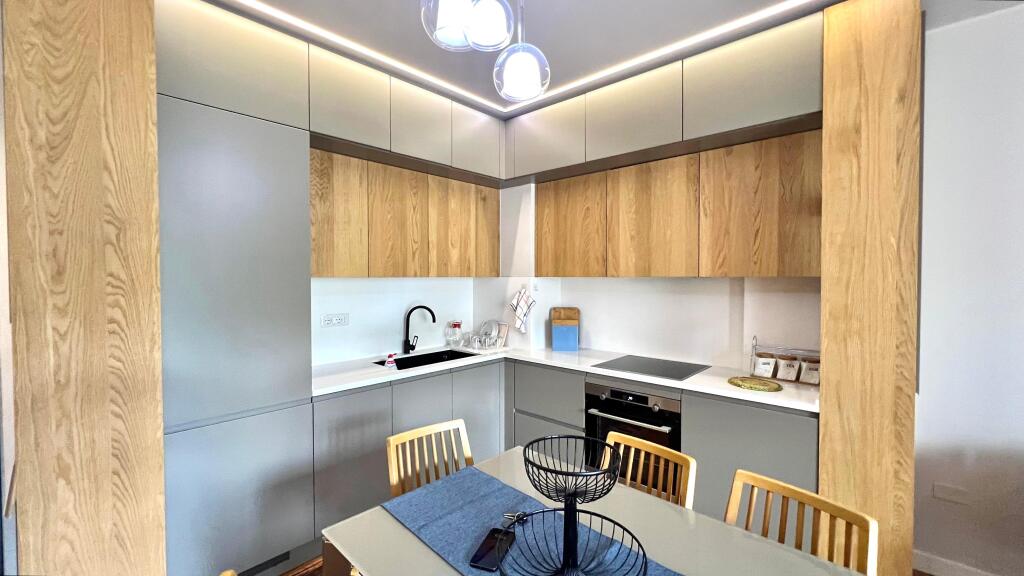 IN VENDITA: 2+1+2 Bagni + 2 Balconi 📍Zona del Giardino Zoologico (Complesso Mateo) – €195.000 – Superficie Totale 103m² || Abitato Solo per 1 Mese 🔥