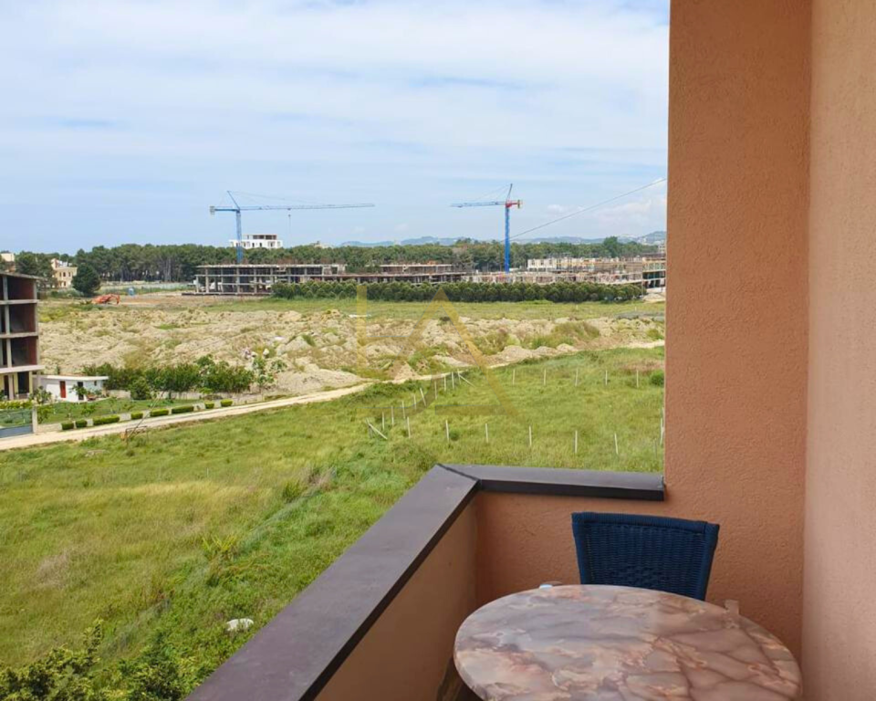 Shitet ose Jepet me Qira Apartament në Kavajë – Qerret