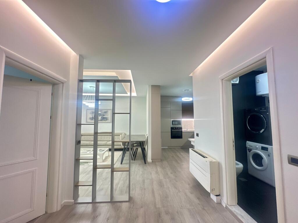 Apartament me qira 2+1+2 + parkim – Rr. Elbasanit, 7 Xhuxhat