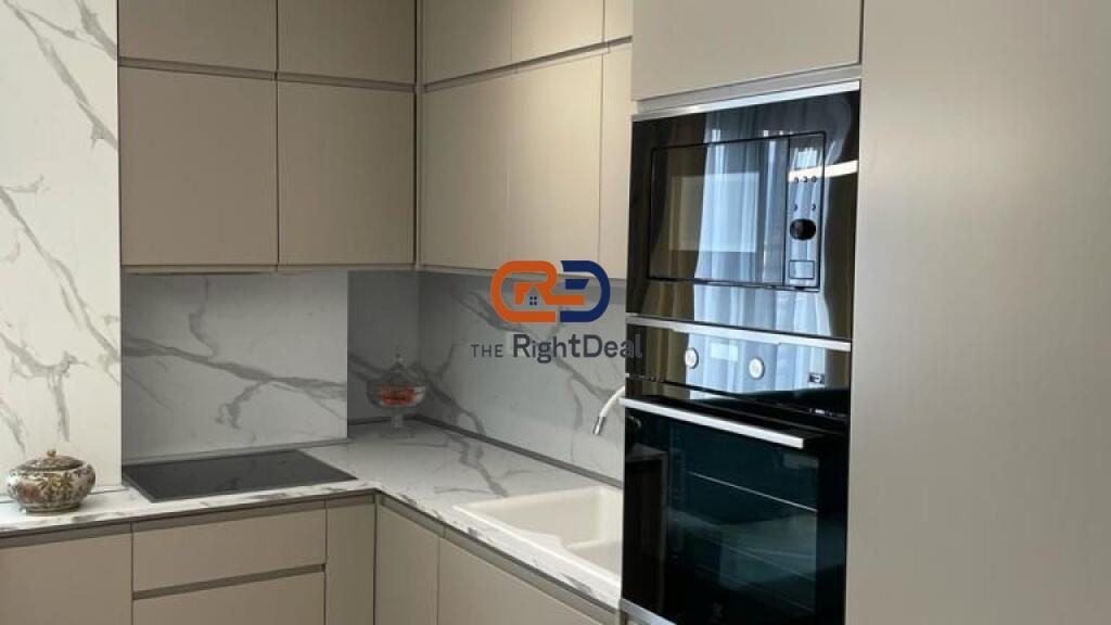 Tek Bulevardi Zogu I Pare, Jepet Me Qira Super Apartament 1+1, I Investuar !!