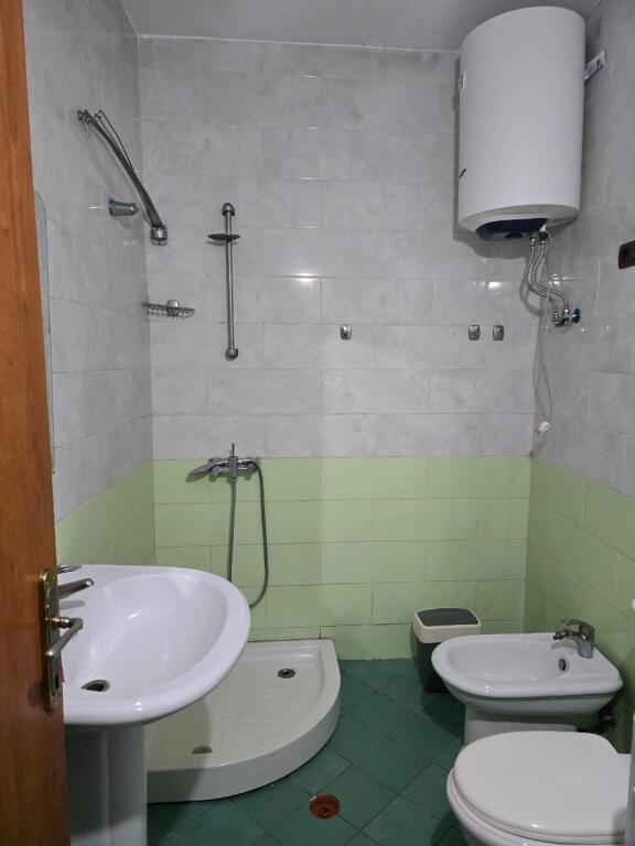 🏢Kodra e Diellit Street, near the Polish Residence, apartment 2+1+2 furnished for rent 600 €uro