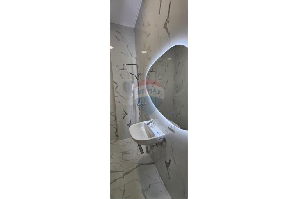 APARTAMENT ME QIRA TE KOMPLEKSI DELIJORGJI