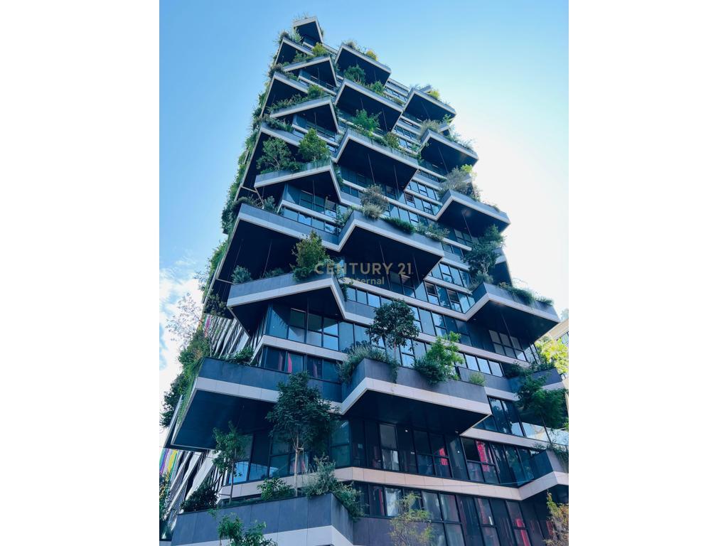 Locale per Uffici in Affitto al Vertical Forest – Nel Cuore di Tirana!