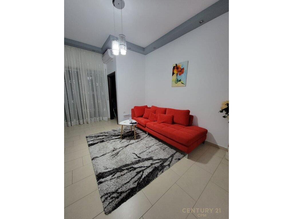 Jepet apartament 2+1 me Qira ne Astir