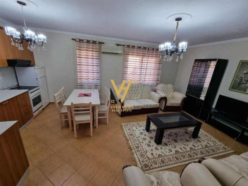 JEPET APARTAMENT 2+1+BLK ME QERA NE SELITE 550 EURO