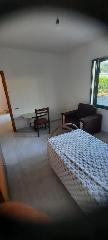 jepet me qira apartament 2+1 Kati pare i nje vile 