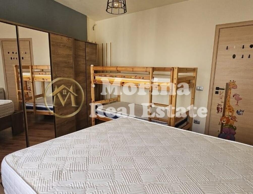 Qera, Apartament 1+1,  Rruga Dibres  600 euro/muaj