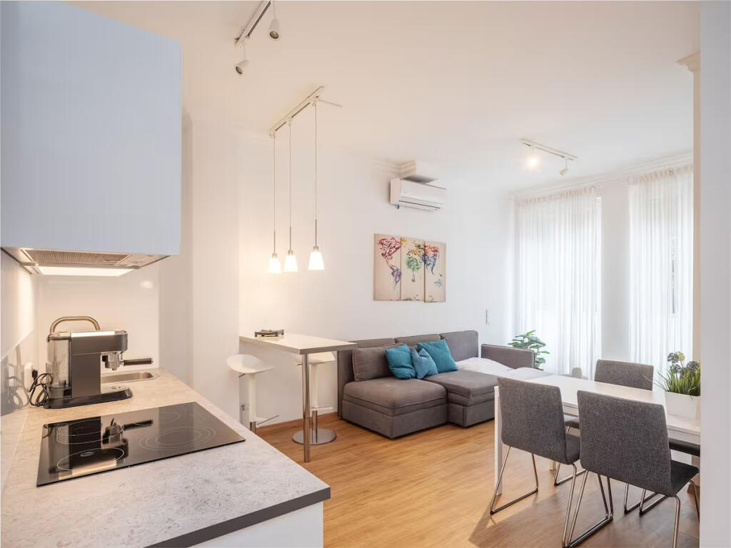 Apartament Me Qera 1+1 Ne Astir (ID B2101233) tirane