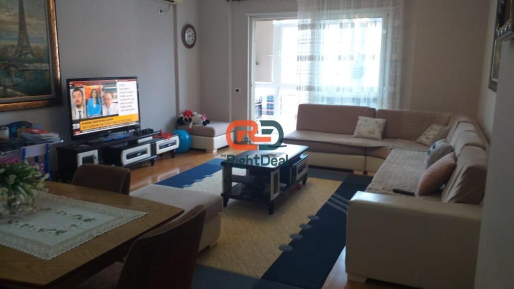 Tek Kompleksi Vizion Plus, Shitet Apartament 2+1+2 Me Planimetri Te Rregullt!
