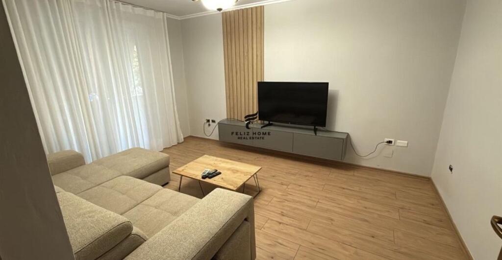 APPARTAMENTO IN AFFITTO 1+1 PIAZZA WILLSON 700 EURO