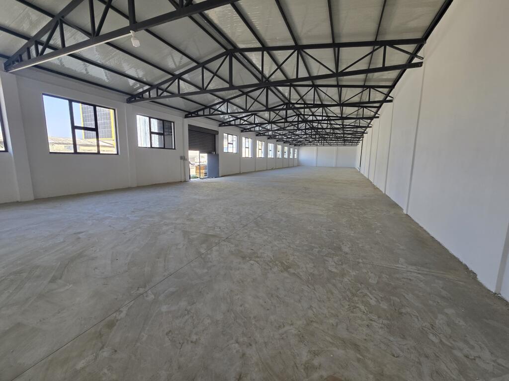 *Warehouse for Rent in Elbasan*