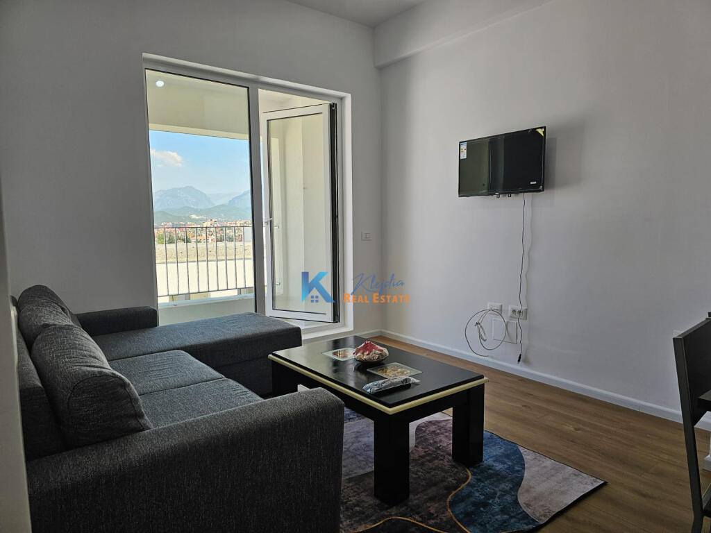 Apartment 1+1 for rent in Ali Dem, Kaimi complex