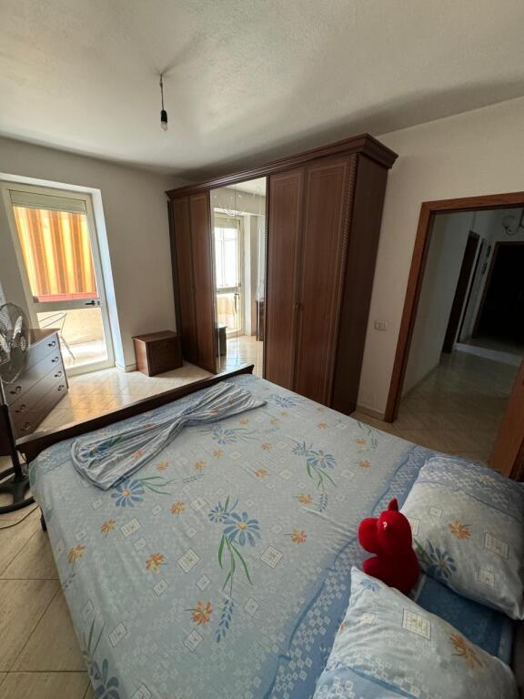 Appartamento in Affitto - Presso la Procura, Via Mine Peza 70.000 Lek al mese