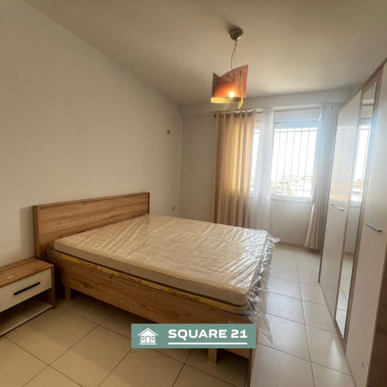 📍 Apartament me Qira – Fresku, Tiranë