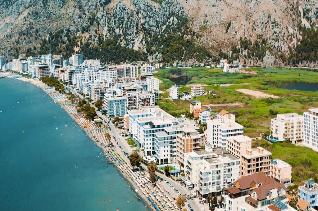 🏡 Vendesi appartamento 2+1+Veranda a Shengjin