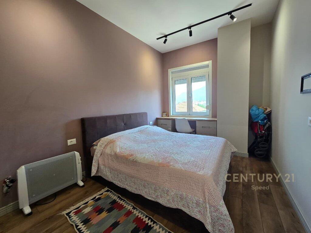 🌟 Apartment 3+1+2 for rent with parking space in Sauk të Ri, Tirana
