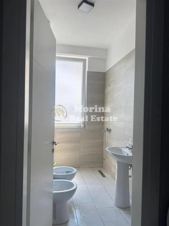 Qera, Apartament, 1+1 ,Astir , 400 euro/muaj