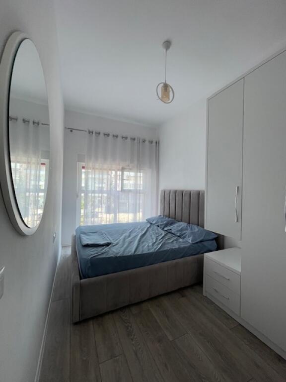 Shitet Apartament 1+1 tek Kompleksi Mangalem21