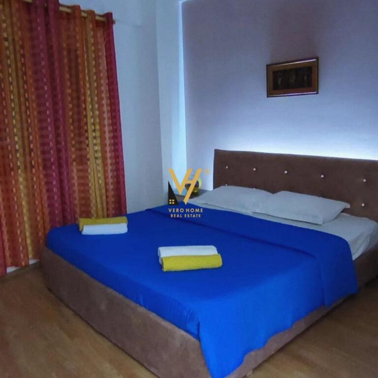 JEPET APARTAMENT 1+1 ME QERA TE NDRE MJEDA, ISH PARKU 48.000 LEKE