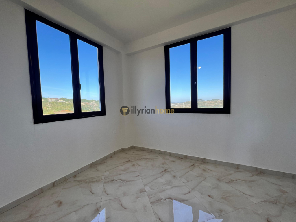 Jepet me qira Shtepi Private 2 Katëshe, "Vishaj", Tiranë