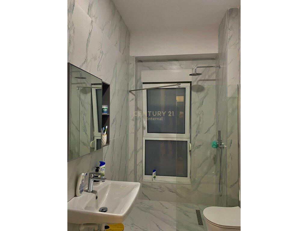 Appartamento 1+1 In Vendita a Rezidenca Kaimi, Ali Demi, Tirana - 88,000€ | 51.3 m²
