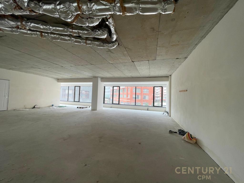 Office for rent at the "Delijorgji" Complex