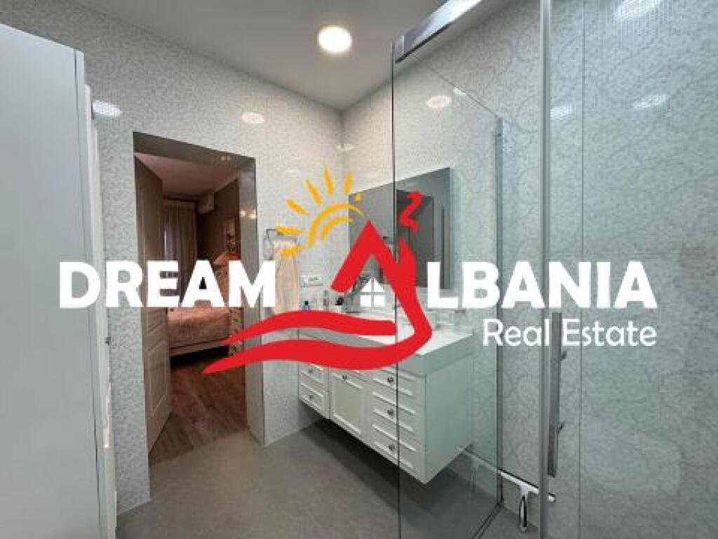 For rent 3+1 apartment at Ish Ekspozita, Tirane (ID 4231443)
