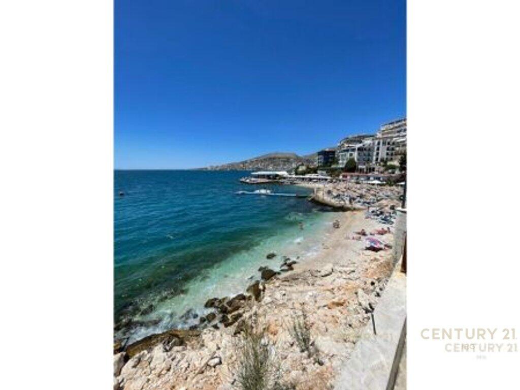 Appartamento 2+1 Fronte Mare a Saranda!
