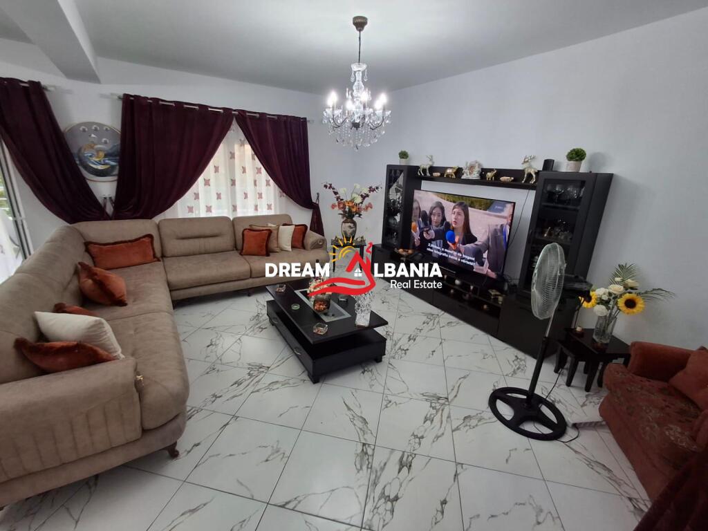 A four-villa is for rent near Bajram Curri Allias Tirana school ID (4251415)
