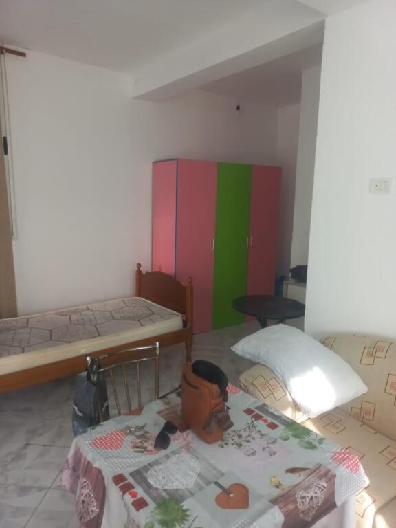 GARSIONERE 20000 LEKE ASTIR