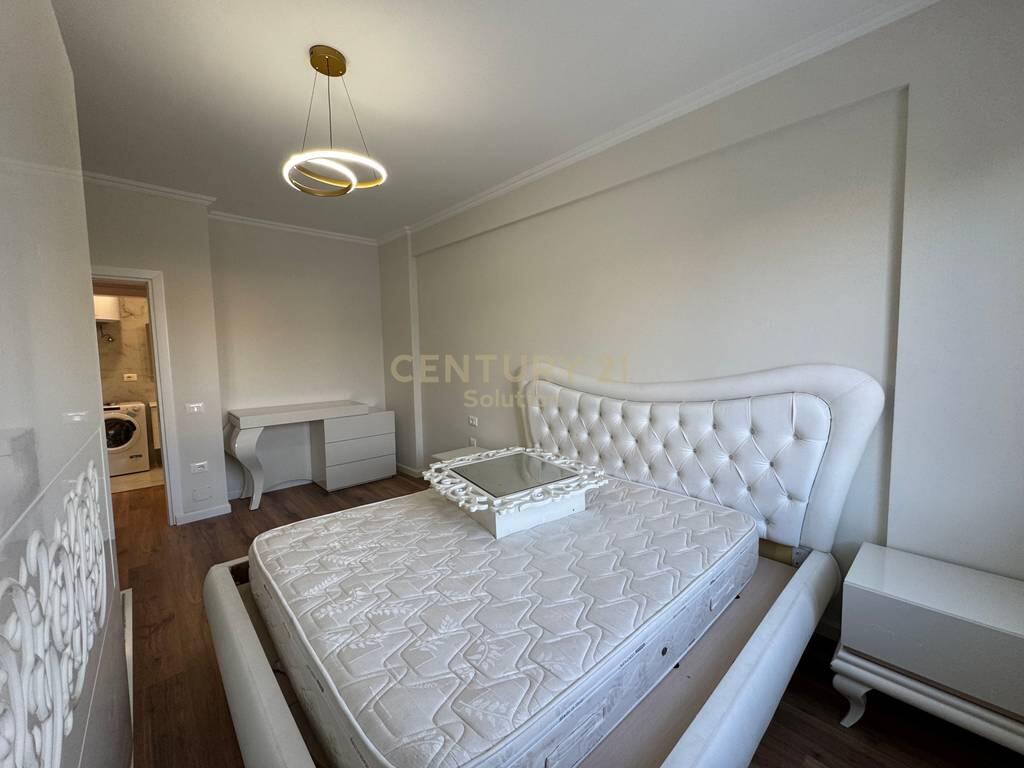 AFFITTIAMO APPARTAMENTO 2+1 IN VIA NDRE MJEDA