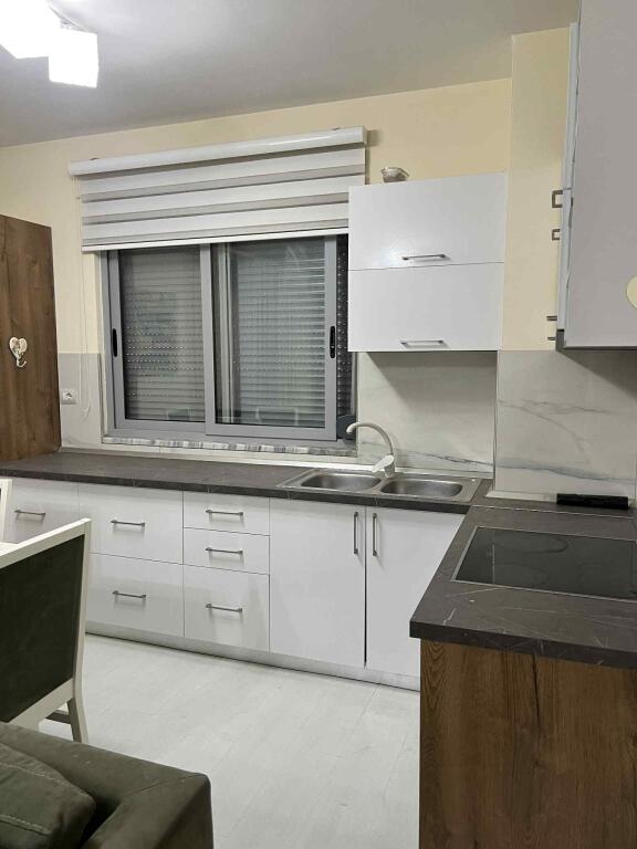 JEPET ME QIRA 1+1 LIQENI I THATE 470 EURO
