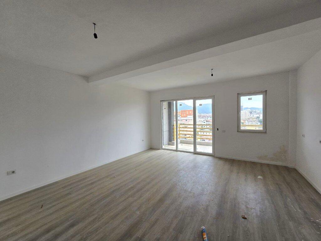 Appartamento 3+1+2 in vendita a Laprake (E-88)