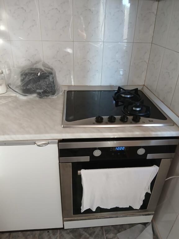 For rent 2+1 apartment Red School