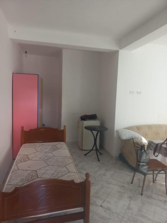 GARSIONERE 20000 LEKE ASTIR