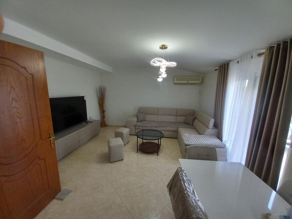 Apartment 2+1 for rent 520 €