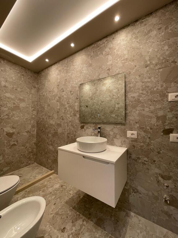 shitet apartament 1+1 ali dem