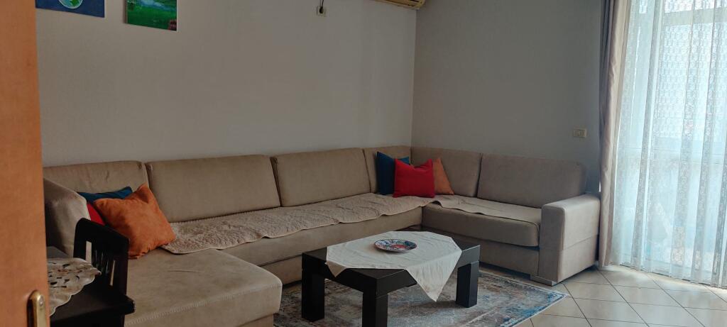 Furnished 1+1 apartment for rent "Rruga Albanopoli" near Vision +