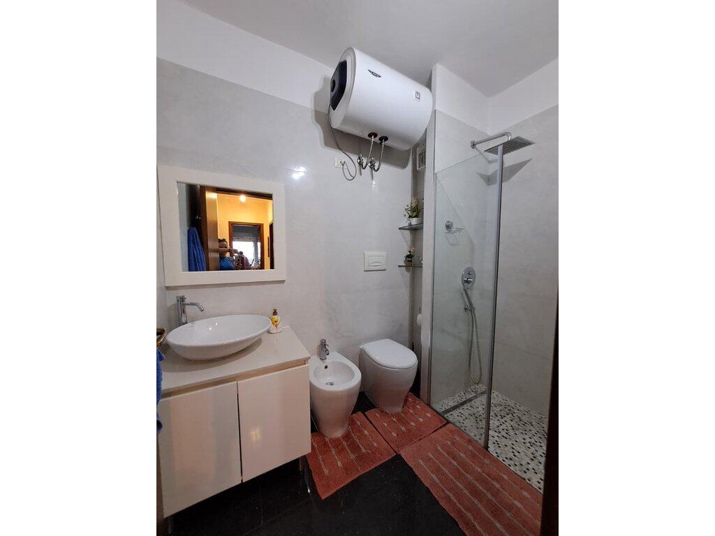 Qera, Apartament 2+1+2, Pazar i RI