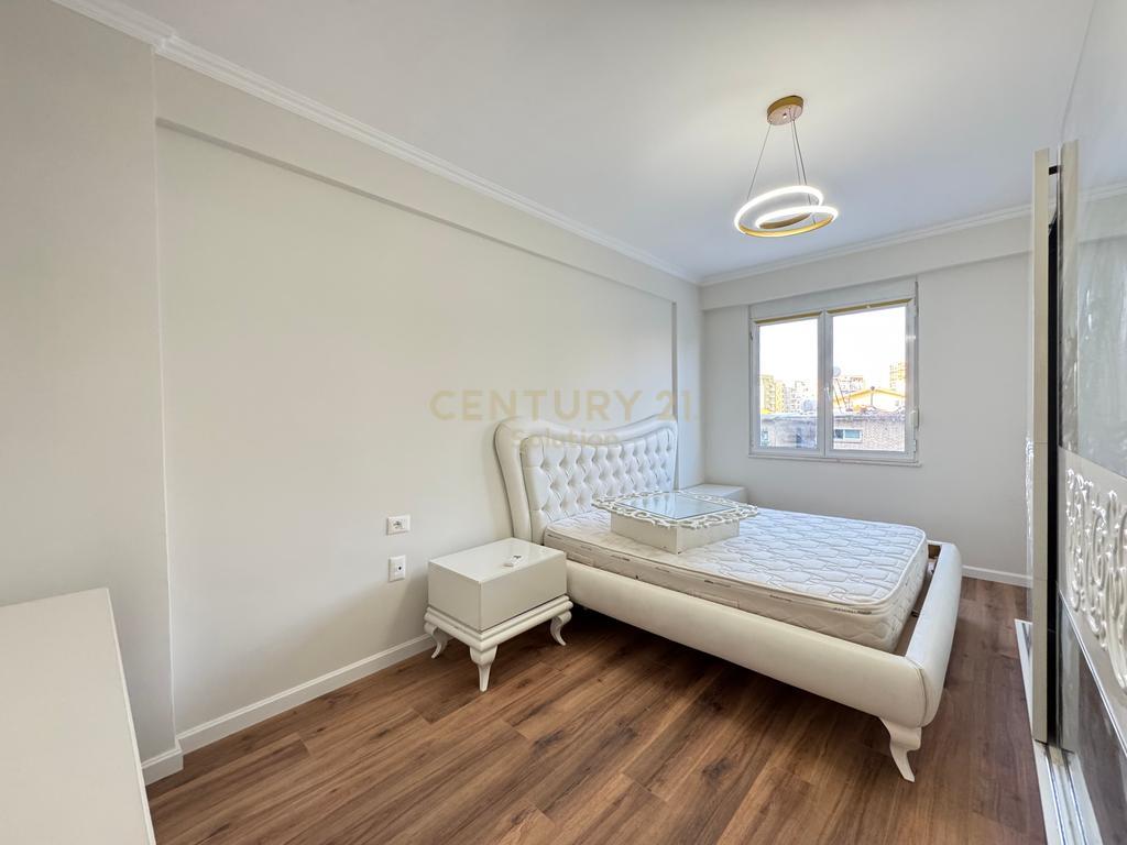 In Affitto – Appartamento 2+1 in Via Ndre Mjeda (Zona ex-Parco)