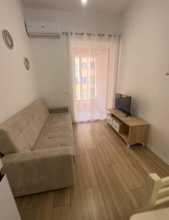 FOR RENT Apartment 1+1+balcony 📍Mangalem Complex 21, Ali Dem 400€/Month