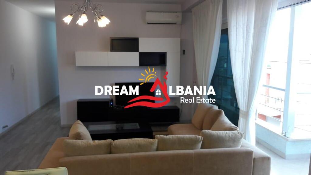 Appartamento 2+1 in affitto in via Peti, vicino al Lago Secco (ID 42215357).